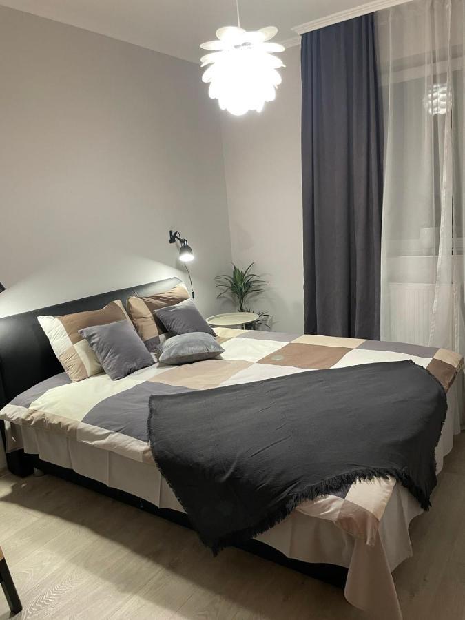 Macropolis Apartments Μίσκολτς Εξωτερικό φωτογραφία